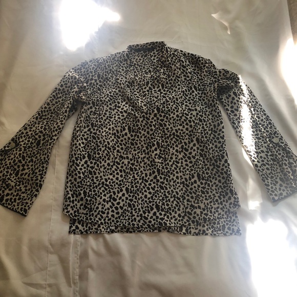 Zara Leopard Print Bell Sleeve Blouse - Picture 1 of 4